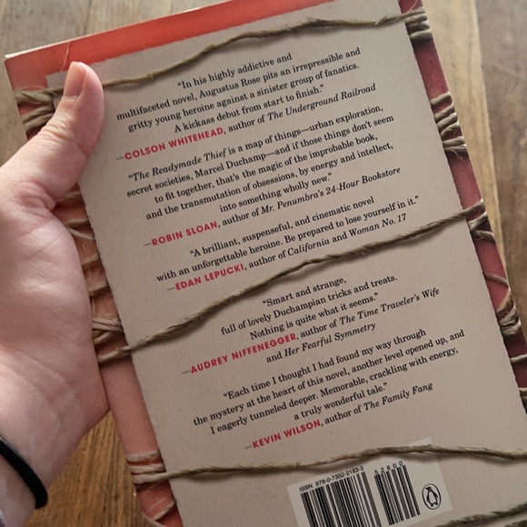 The ready made thief - Picture 4 of 9